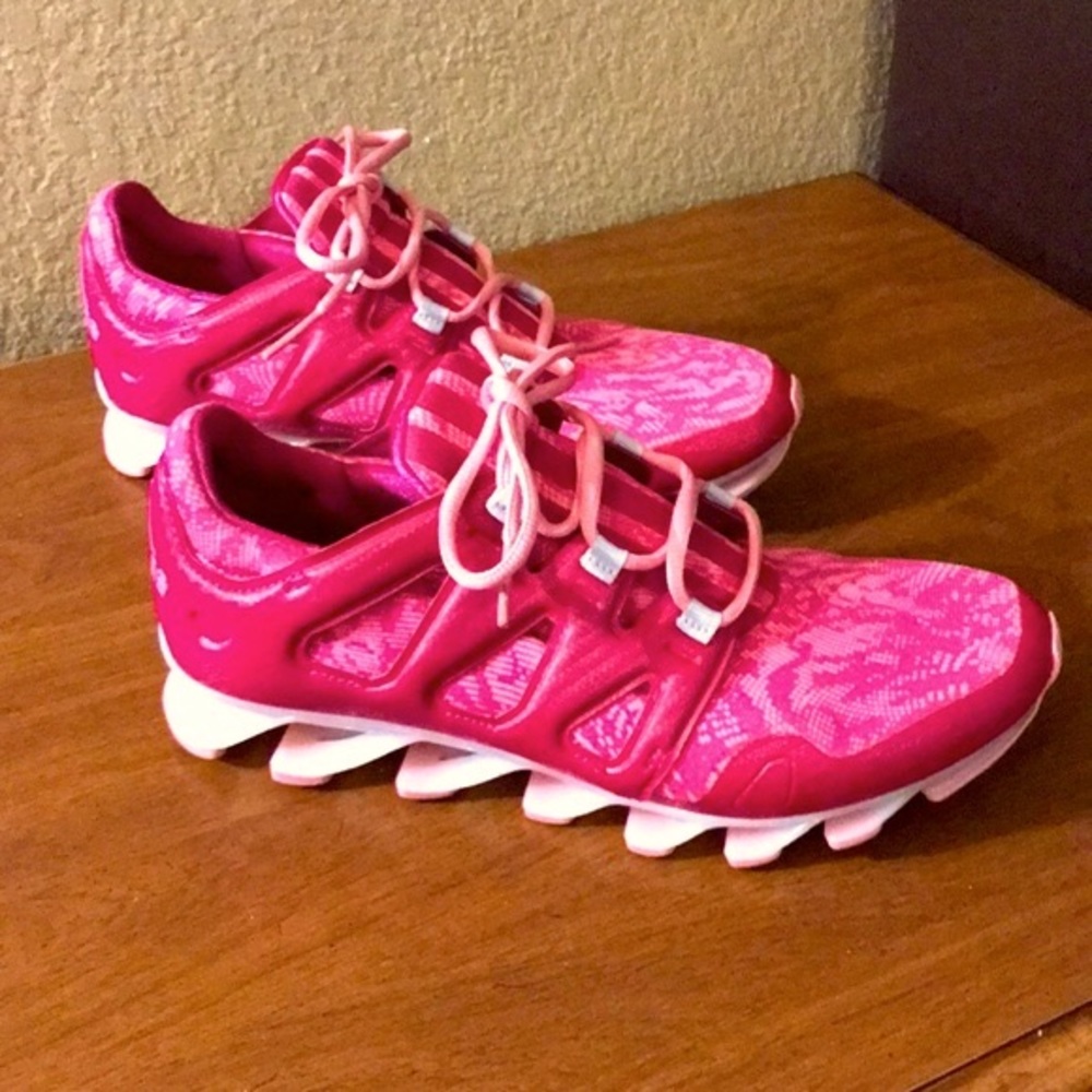 Woman’s Athletic Pink Adidas’s Springblade Running Shoes US 9 Explosive Energy